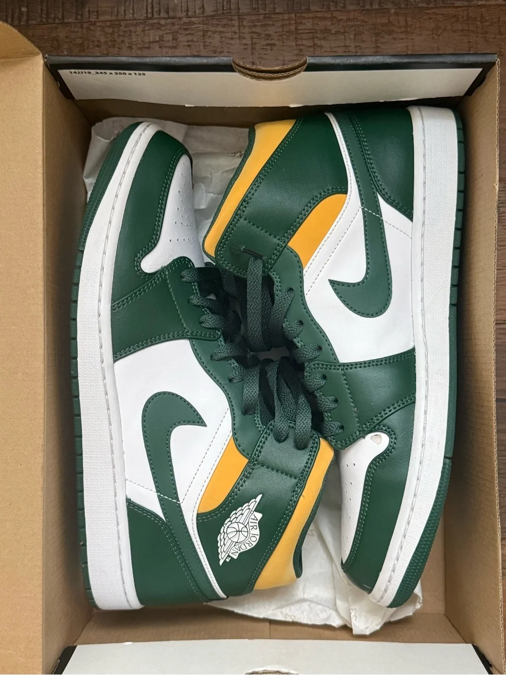 Jordan mid top